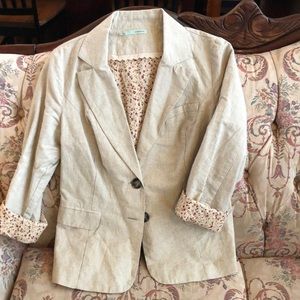 Cute striped jacket with flowered print lining